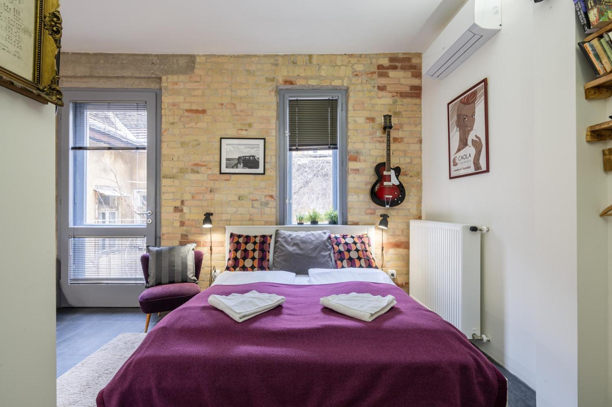 Paulay Deluxe Studio Apartment